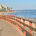 Mijas Costa - Beachside Apartment-c Sitio de Calahonda